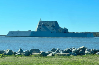 Modified "Zumwalt" Undergoing Testing