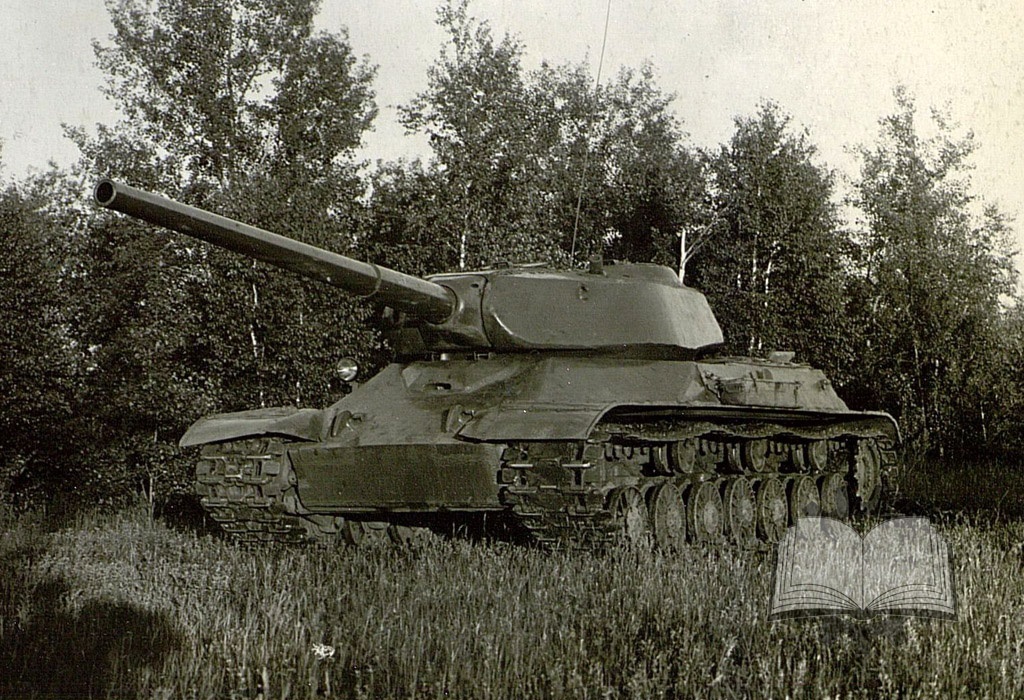 Объект 701, образец №1, вооруженный 122-мм орудием С-34